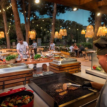 Valamar Amicor Resort 스타리 그라드 외부 사진
