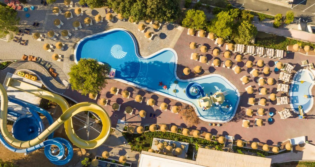 Valamar Amicor Resort 스타리 그라드 외부 사진