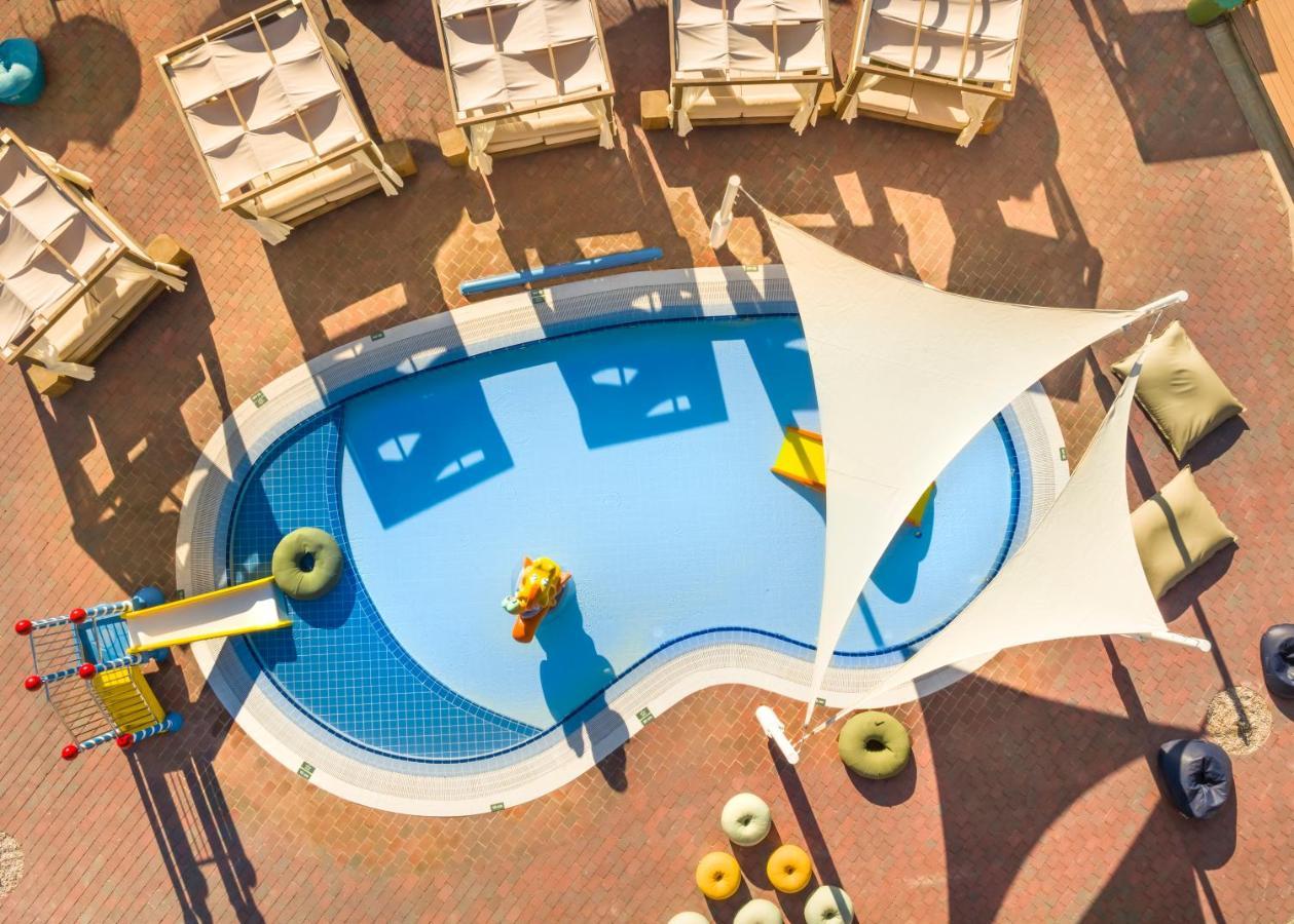 Valamar Amicor Resort 스타리 그라드 외부 사진