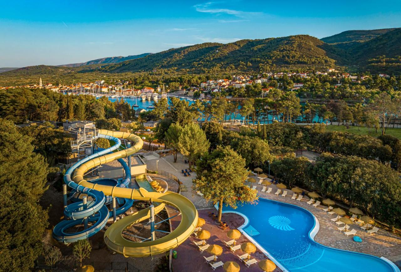 Valamar Amicor Resort 스타리 그라드 외부 사진