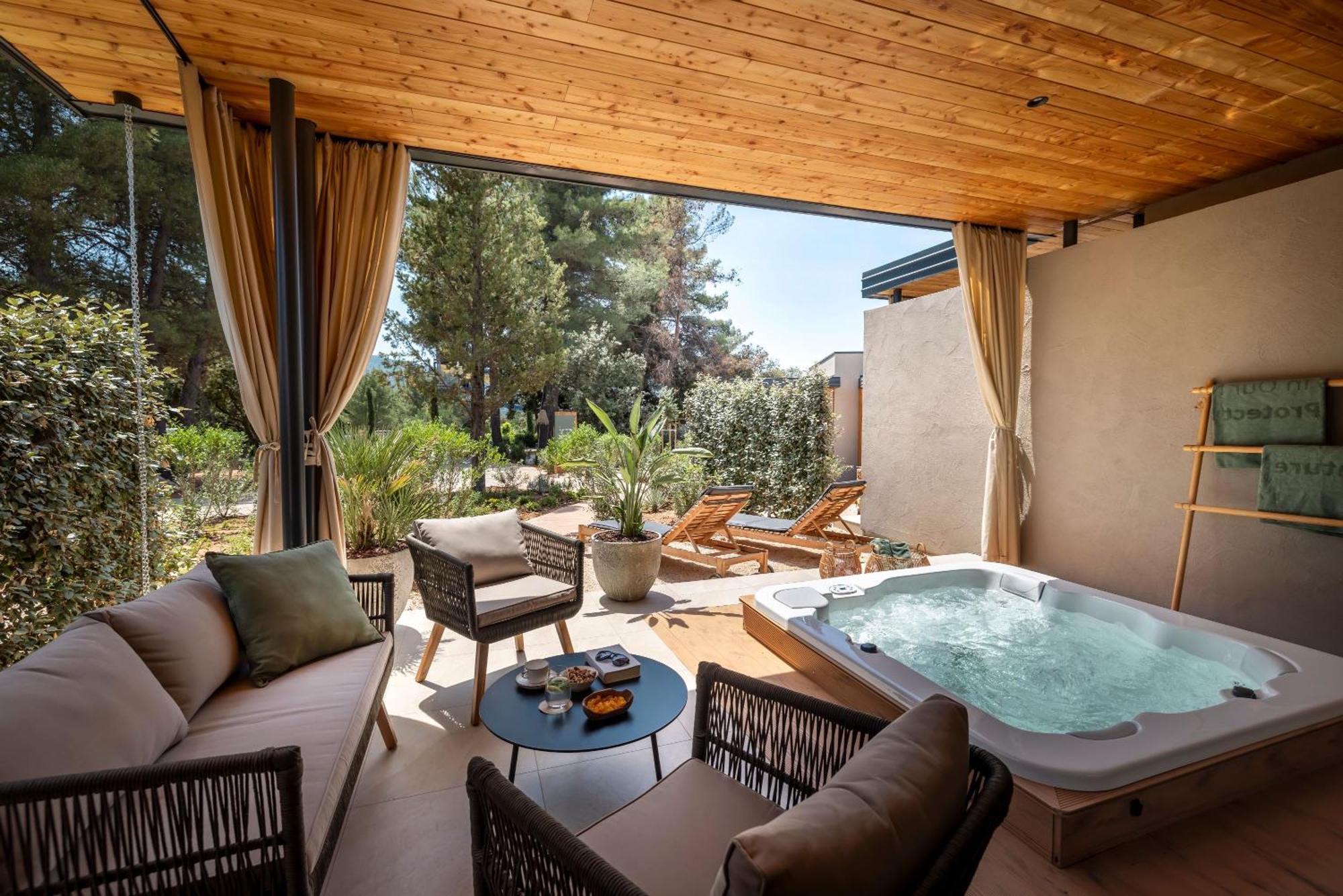 Valamar Amicor Resort 스타리 그라드 외부 사진